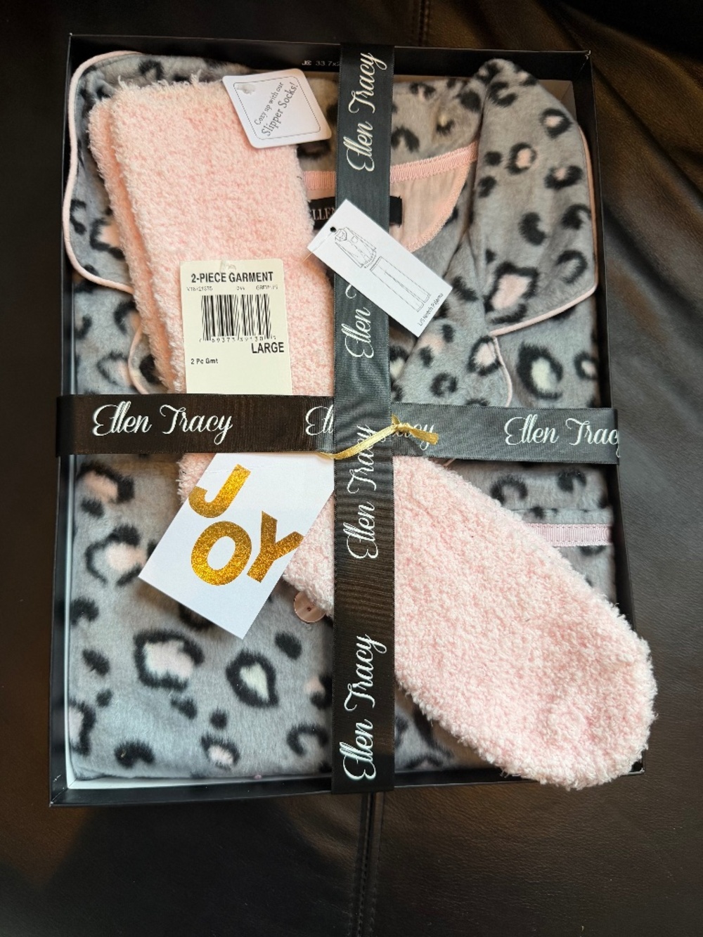 NWT AND BOXED - FLANNEL       ANIMAL SKIN PJ'S AND SOX